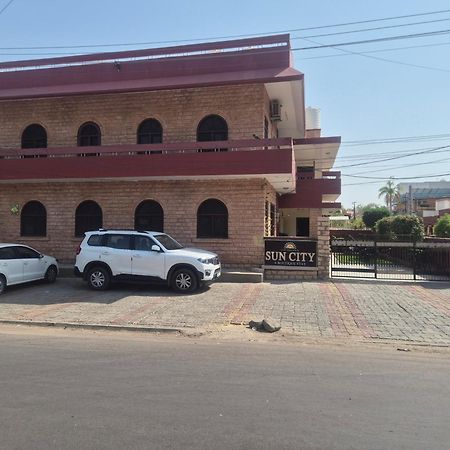 Hotel Gajender Niwas Sun City A Boutique Stay Dzsódhpur Kültér fotó