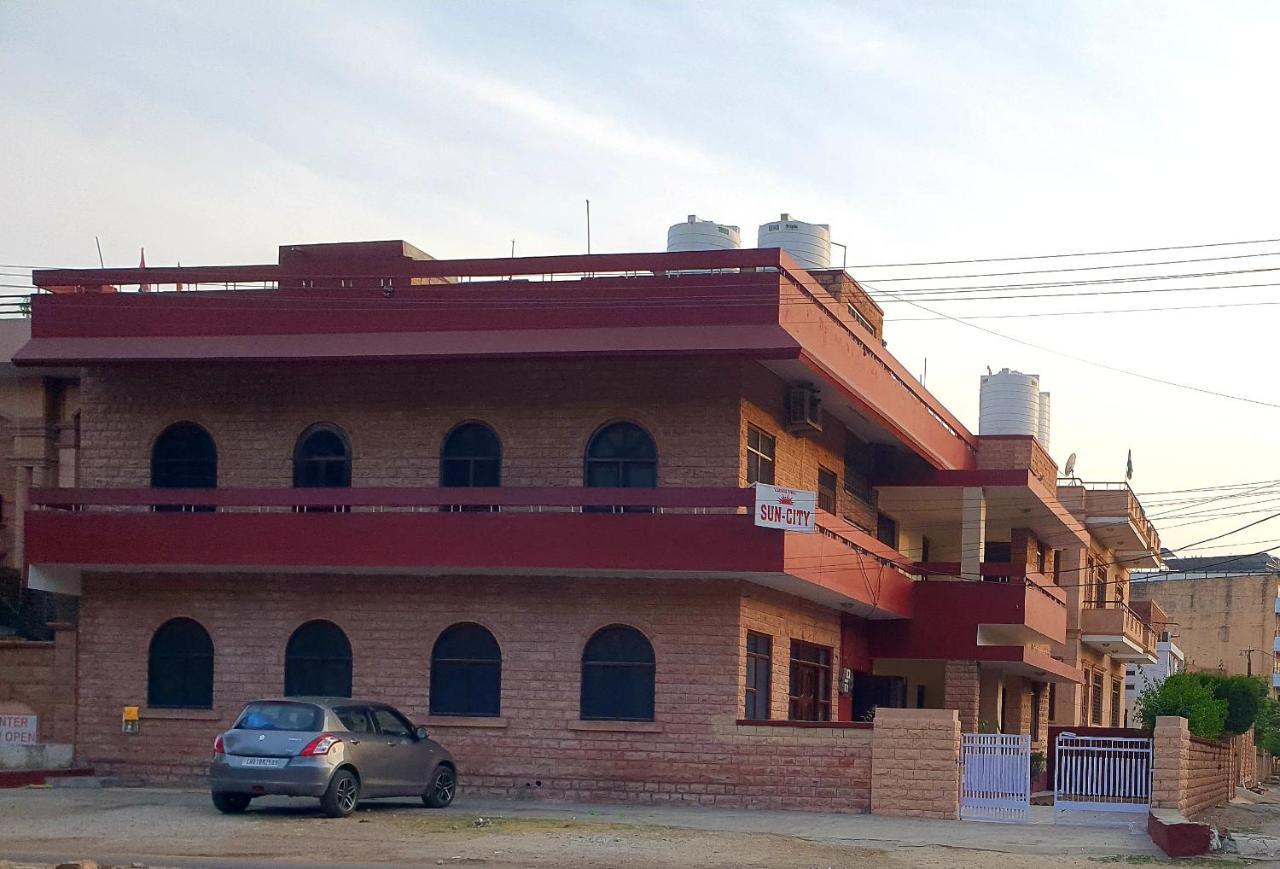 Hotel Gajender Niwas Sun City A Boutique Stay Dzsódhpur Kültér fotó