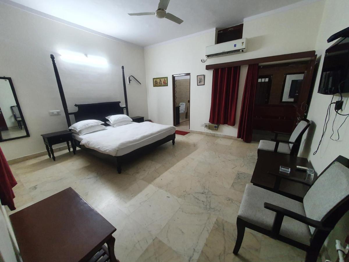 Hotel Gajender Niwas Sun City A Boutique Stay Dzsódhpur Kültér fotó